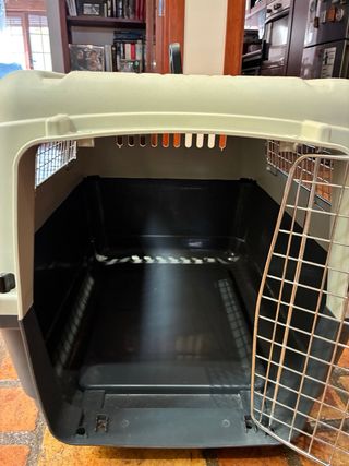 Transportín para perros beige y negro