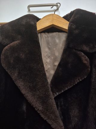 Abrigo Mouton Piel Natural Marrón