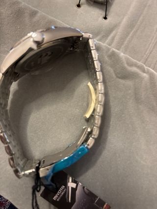 Reloj SKYLINE esfera rosa y correa plateada