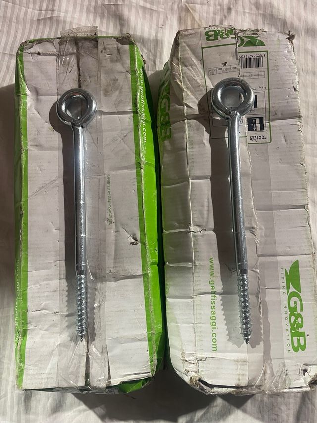 2 cajas de Anclajes para andamios G&B