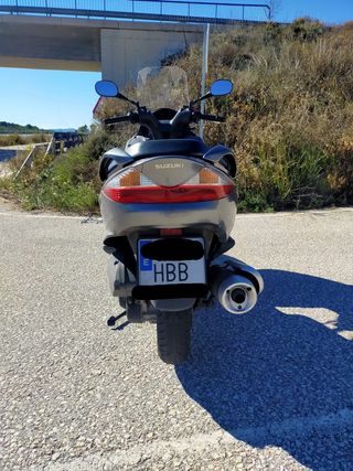 Suzuki Burgman 125cc Moto. 2010. Menos de 13000 ks