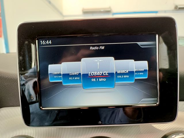 Mercedes-Benz GLA 2016