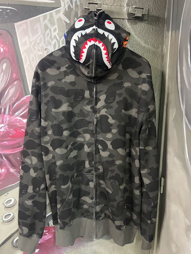 Chaqueta Bape Camuflaje Gris Negra Talla XXL