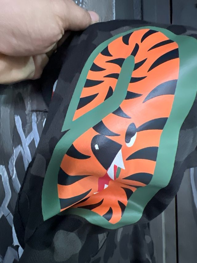 Chaqueta Bape Camuflaje Gris Negra Talla XXL