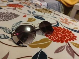 Gafas de sol de plástico