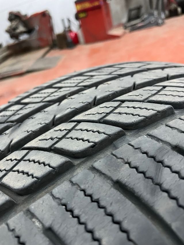 Neumáticos 255/50R19