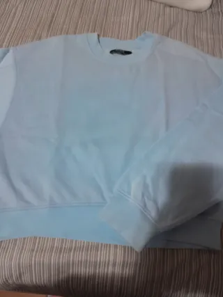 Sudadera Bershka Azul claro