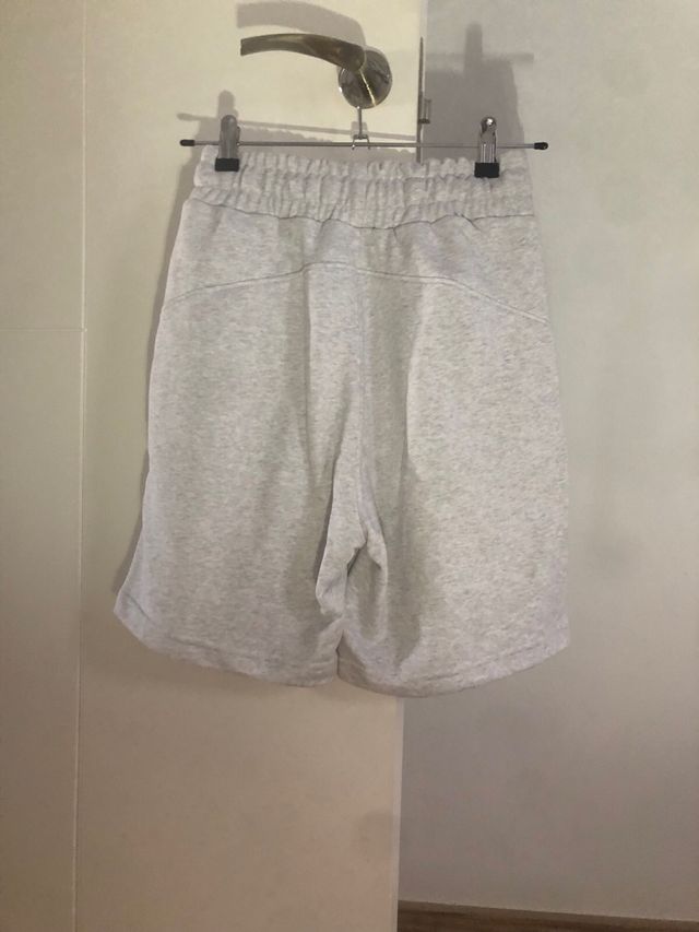 Pantalones cortos Bershka grises