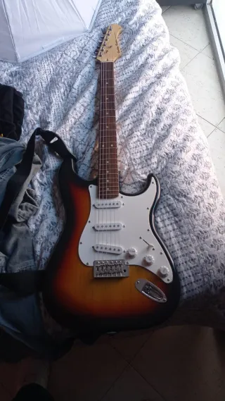 Guitarra Eléctrica Harley Benson Stratocaster