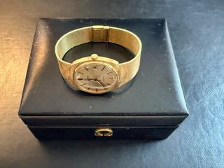 Omega Genève Automático 18k 1970s