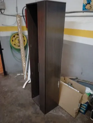 Mueble alto madera marrón
