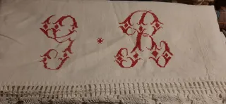 Lenzuolo vintage ricamato a mano