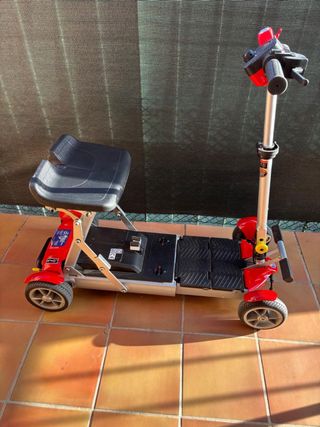 Scooter movilidad reducida plegable