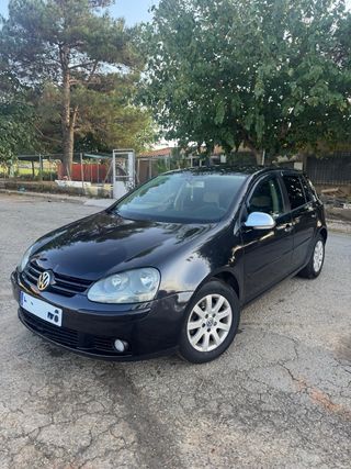 Volkswagen Golf 2004