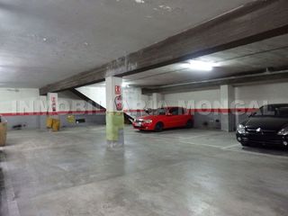 Garaje en venta en Centre en Sant Boi de Llobregat