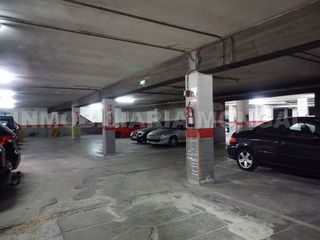 Garaje en venta en Centre en Sant Boi de Llobregat