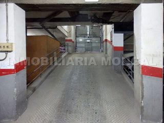 Garaje en venta en Centre en Sant Boi de Llobregat