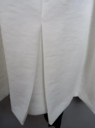 Mono Zara Blanco Talla M con Cinturón Negro