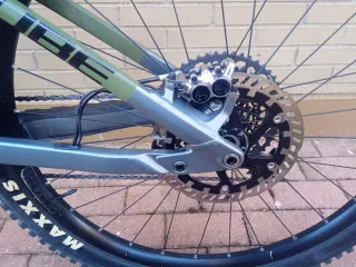 Bicicleta Eléctrica Cube Stereo Hybrid TM 750