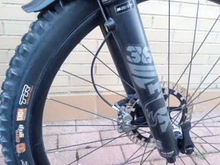 Bicicleta Eléctrica Cube Stereo Hybrid TM 750