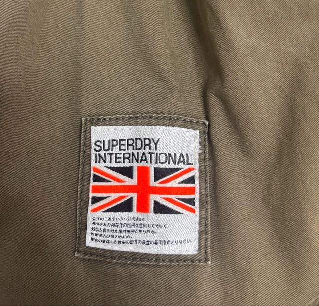Chaqueta militar Superdry verde oliva
