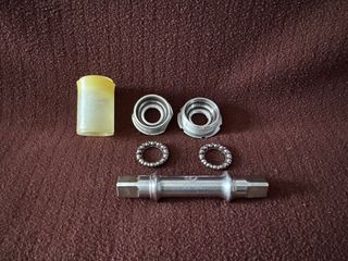 Caja Pedalier C-Record Rosca Italiana