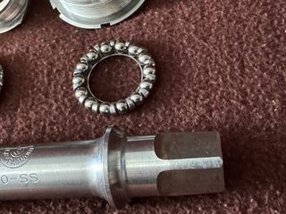 Caja Pedalier C-Record Rosca Italiana