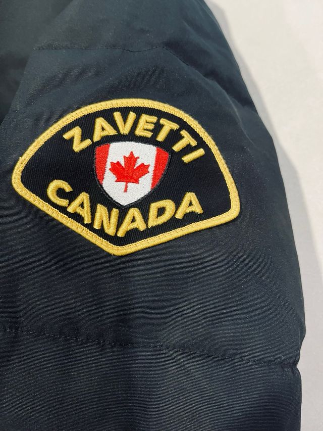 Abrigo Zavetti Negro Talla M