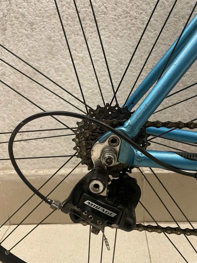 Bicicleta de carretera MMR