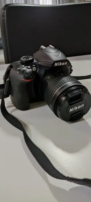 Cámara Nikon D3400 Negra + Accesorios