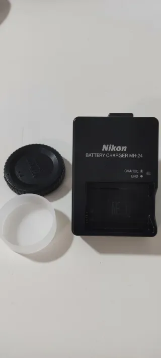 Cámara Nikon D3400 Negra + Accesorios