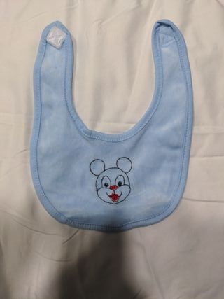 Kit bebe 9>12 meses - 2 baberos, gorro, body