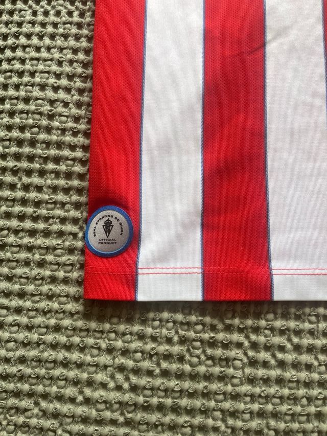 Camiseta Sporting 16/17 Talla L (niño)