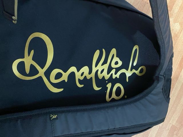 Zaino Ronaldinho 10 nero oro ufficiale