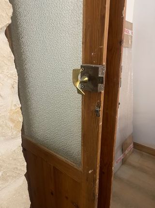 Conjunto 2 puertas madera antiguas 50x235h cada un