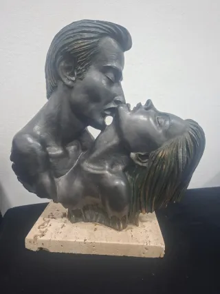 Escultura amantes