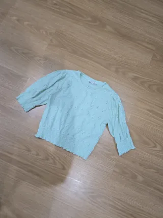 Camiseta Pull&Bear verde manga abullonada