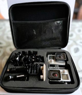 2 GoPro Hero 4 + Accesorios y Estuche