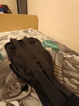 Guitarra Clásica Infantil con su funda y Ordenador