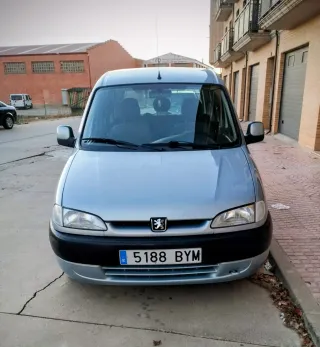 Peugeot Partner 2002