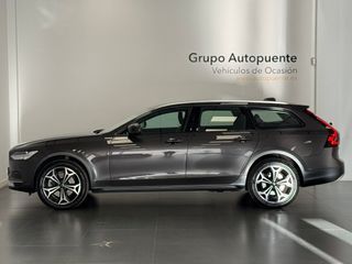 Volvo V90 Cross Country B4 D