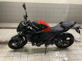 Kawasaki z800e