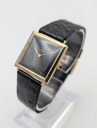 Reloj Omega Oro 18k Cuadrado Negro