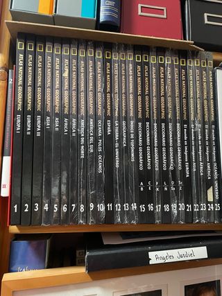 Atlas national geographyc 25 volúmenes