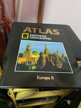 Atlas national geographyc 25 volúmenes