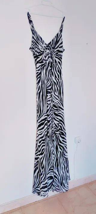 Vestido largo estampado cebra