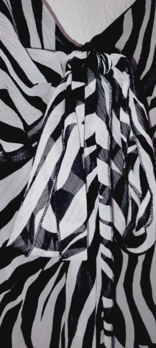 Vestido largo estampado cebra