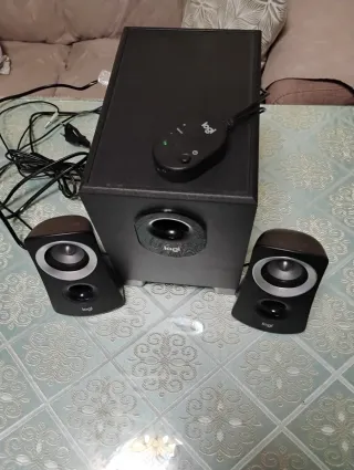 Altavoces Logitech Negro