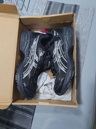 Asics Gel-Kayano 14 Mujer Negro/Gris Talla 39