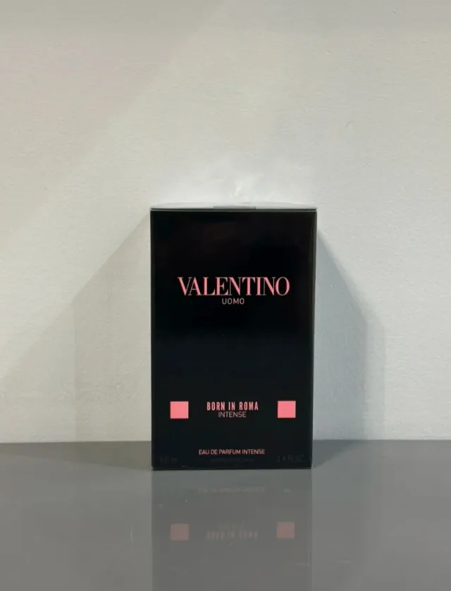 Valentino Uomo Born in Roma Intense Eau de Parfum
